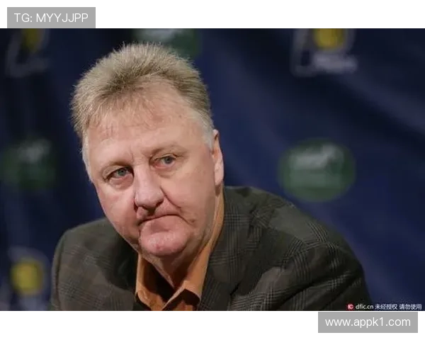 拉里·伯德关键时刻组织能力显著优于麦克海尔提升球队攻防转换效率